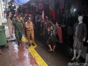 Pemkot Jakpus Tinjau Tanah Abang Pasca Ricuh PKL vs Satpol PP Pemkot Jakpus Tinjau Tanah Abang Pasca Ricuh PKL vs Satpol PP