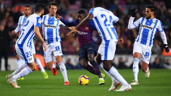 Barcelona Terus Melaju