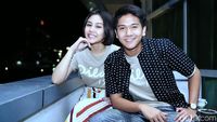 Pose Iqbaal Ramadhan dan Vanesha Prescilla yang Bikin Baper