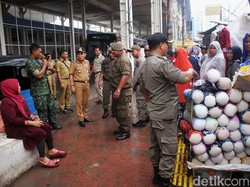 Pemulung Jadi Tersangka Kericuhan Penertiban PKL di Tanah Abang