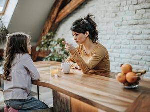 Bunda, Simak 3 Tips Meredam Emosi Saat Menghadapi Anak Marah