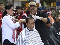 Tukang Cukur Jokowi Jawab Kritik Tim Prabowo-Sandi