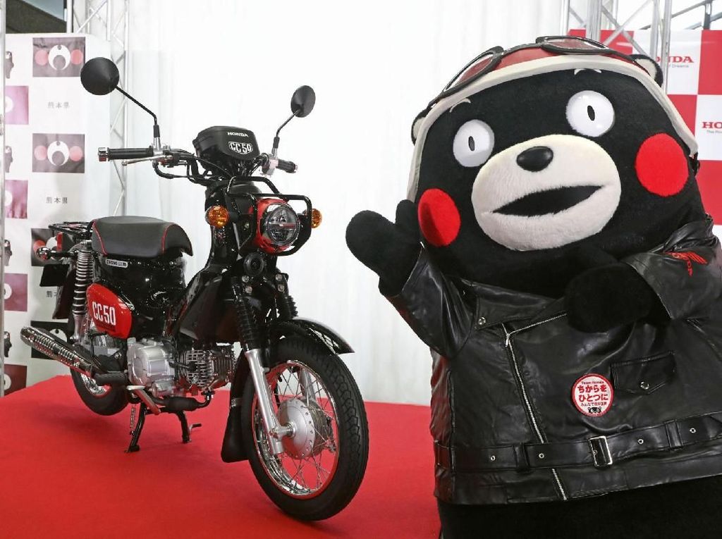 Lucu, Honda Super Cub Versi Beruang Hitam Lucu, Honda Super Cub Versi Beruang Hitam