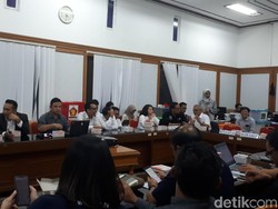 KPU Rapat Evaluasi Debat Capres Pertama dengan Timses-Moderator