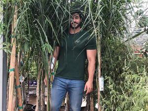 Danny Jones, Selebgram yang Dijuluki Manusia Pohon karena Tubuh Super Besar Danny Jones, Selebgram yang Dijuluki Manusia Pohon karena Tubuh Super Besar