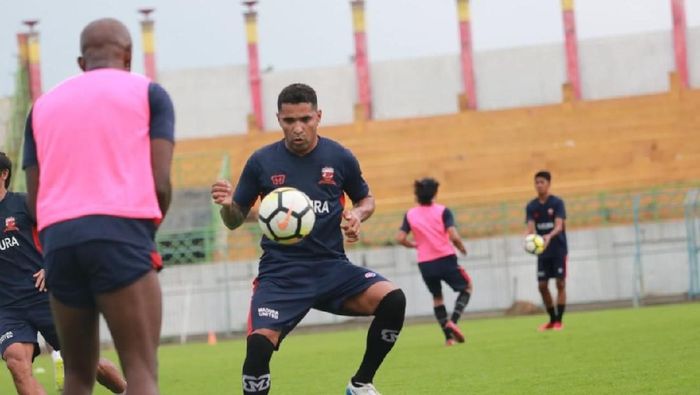 Alberto Goncalvez nyoblos besok. (dok. Madura United) Alberto Goncalvez nyoblos besok. (dok. Madura United)