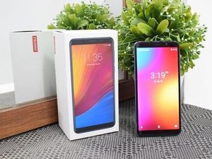 Lenovo Masih Rilis Ponsel di Indonesia