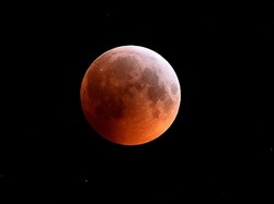 Amankah Lihat Super Blood Moon 26 Mei dengan Mata Telanjang? Ini Kata BMKG