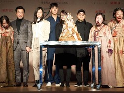 Pemain Kingdom  Red Carpet, Mal di Korea Mendadak Banjir Pengunjung