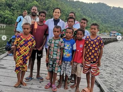 Foto: Menteri Sri Mulyani dan Kecantikan Raja Ampat
