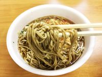 Mau Coba? Mie Instan dengan Kuah Teh Hijau ala Netizen Jepang