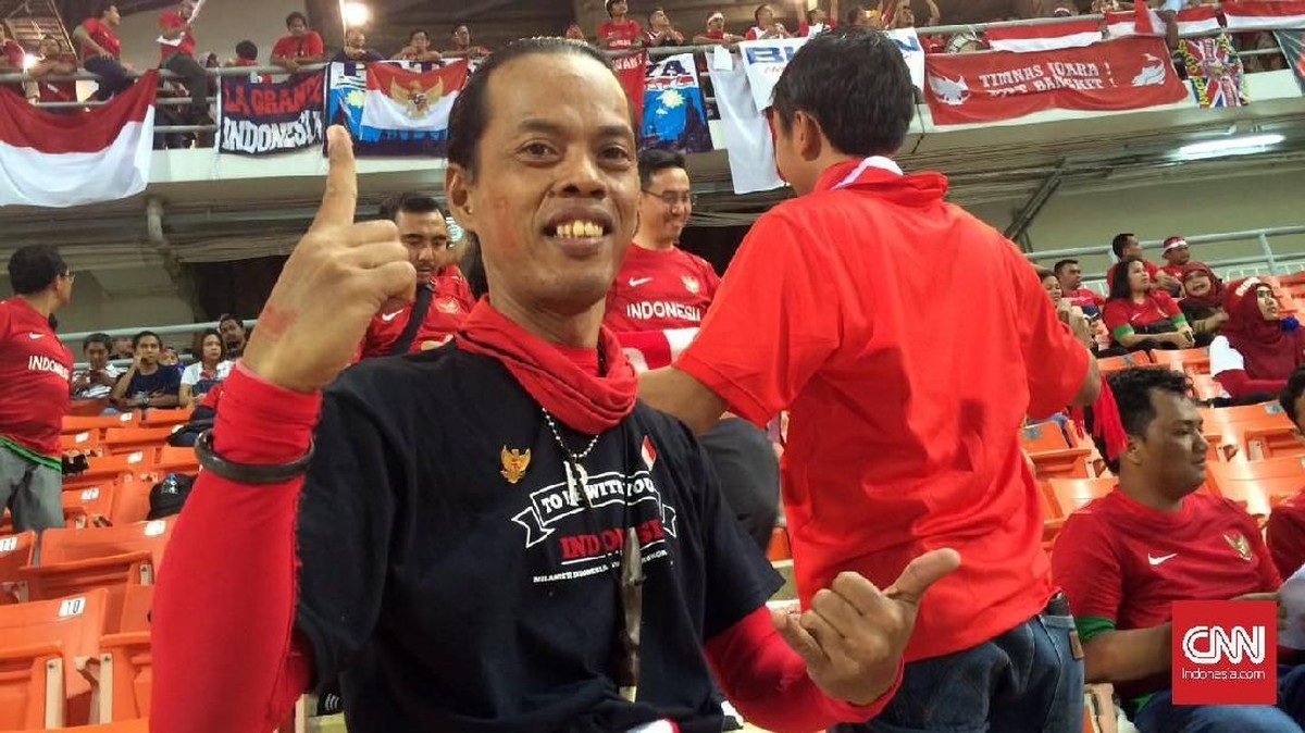 Ronaldikin mendambakan perdamaian Persib Bandung dan Persija Jakarta (CNN Indonesia/Jun Mahares)