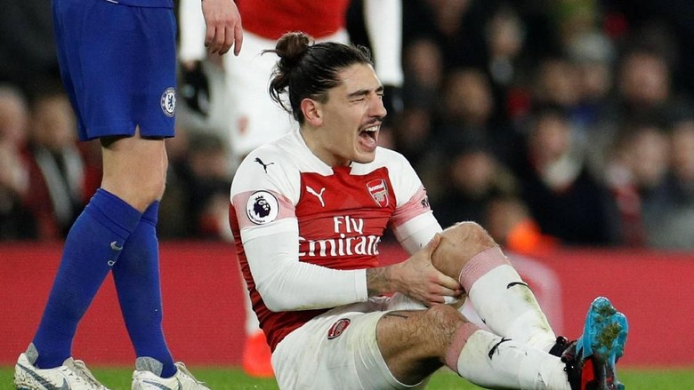 Cedera ACL, Bellerin Terancam Absen 9 Bulan Cedera ACL, Bellerin Terancam Absen 9 Bulan