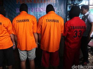 Rasakan! Pengoplos Elpiji Bersubsidi Ini Dibekuk Polisi