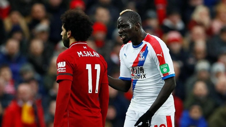 Pesan untuk Salah: Setop Diving Jika Liverpool Ingin Juara