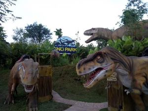 Melihat Dinosaurus Berkoloni di Kota Batu