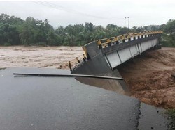 Banjir Sulsel Tewaskan 6 Orang, Ribuan Orang Mengungsi