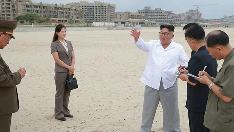 Pemimpin Korea Utara Kim Jong Un sempat beberapa kali mengunjungi daerah pembangunan resor (AFP) Pemimpin Korea Utara Kim Jong Un sempat beberapa kali mengunjungi daerah pembangunan resor (AFP)