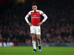 Bellerin Memang Cedera ACL dan Harus Absen Sembilan Bulan