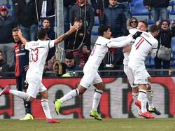 Kemenangan ini berarti ganda untuk Milan. Mereka menembus posisi empat besar dengan raihan 34 angka, juga menjadi penawar kekalahan atas Juventus di Piala Super Italia. (Foto: Paolo Rattini/Getty Images)