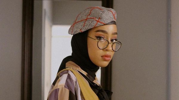 Foto: Inspirasi Gaya Hijab Vintage dari Hijabers Toronto