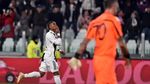 Senyum Dong, Ronaldo