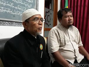 Usai Bebas, Akankah Abu Bakar Baasyir Kembali Hidupkan JAT? Usai Bebas, Akankah Abu Bakar Baasyir Kembali Hidupkan JAT?