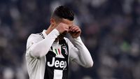 Senyum Dong, Ronaldo