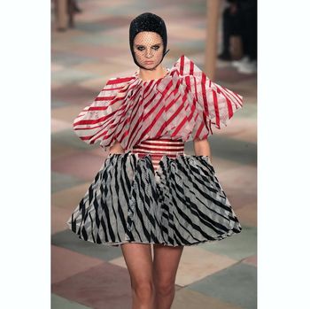 Sihir 'Sirkus' Christian Dior di Couture Week