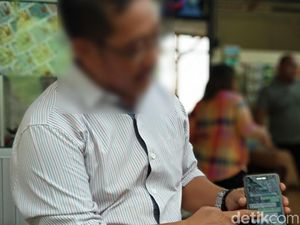 Video Call Bugil Berujung Caleg NasDem Diperas Teman Facebook