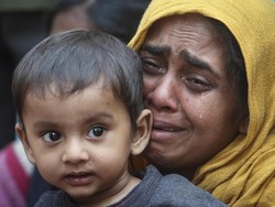 Terkatung di Perbatasan Bangladesh-India, 31 Warga Rohingya Ditangkap