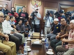 TPM Mengadu Ke Fadli Zon soal Ingar Bingar Pembebasan Baasyir