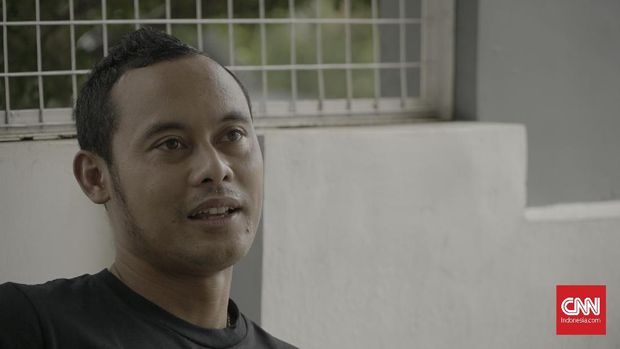 Pesepak bola Atep saat ditemui di kediamannya di Bandung, Jawa Barat, Rabu (16/1).
