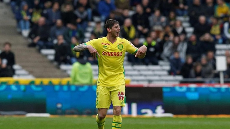 Trauma Usai Emiliano Sala Hilang, Neil Warnock Terpikirkan Pensiun