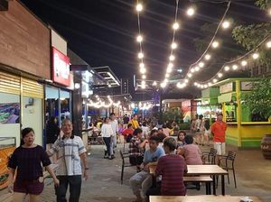 Diduga Tak Berizin, Nasib Food Court di Pulau Reklamasi Terancam