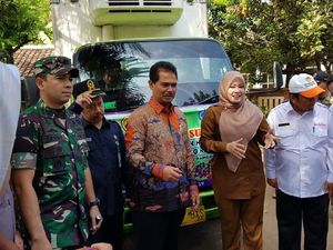 Kementan Lepas Ekspor 93 Ton Manggis Pandeglang ke China Kementan Lepas Ekspor 93 Ton Manggis Pandeglang ke China