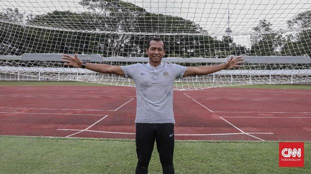 Hendro Kartiko saat ini menjabat sebagai pelatih kiper di Timnas Indonesia U-22.
