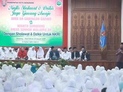 Ke Jemaah Pengajian, Hendi Minta Giatkan Aktivitas Sosial