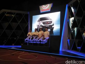 SUV Wuling Tetap Punya 2 Baris, 5 Seater SUV Wuling Tetap Punya 2 Baris, 5 Seater
