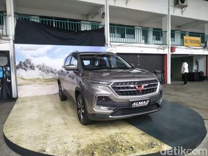 Syukron! Wuling Pakai Bahasa Arab untuk Nama Mobilnya Syukron! Wuling Pakai Bahasa Arab untuk Nama Mobilnya