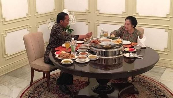 10 Momen Kulineran Megawati Bersama Jokowi Hingga Kader PDIP