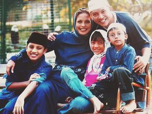 7 Momen Keharmonisan Keluarga Soraya Haque