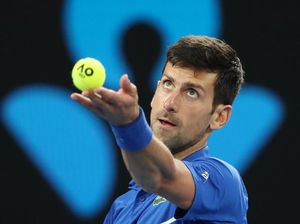 Nishikori Retired, Djokovic Melangkah ke Semifinal Australia Terbuka Nishikori Retired, Djokovic Melangkah ke Semifinal Australia Terbuka