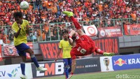 Digelar di Stadion Patriot Candrabhaga, Bekasi, Rabu, (23/1/2019), Persija berhasil melumat 757 Kepri Jaya 8-2.