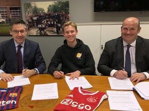 Frenkie de Jong Bisa Saja Gagal di Barca