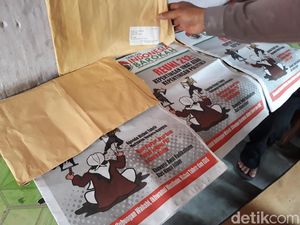 Seribu Eksemplar Tabloid Indonesia Barokah Banjiri Banten Seribu Eksemplar Tabloid Indonesia Barokah Banjiri Banten