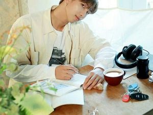Ini Bukti Kalau Rap Monster, Leader BTS Gemar Ngopi Ini Bukti Kalau Rap Monster, Leader BTS Gemar Ngopi