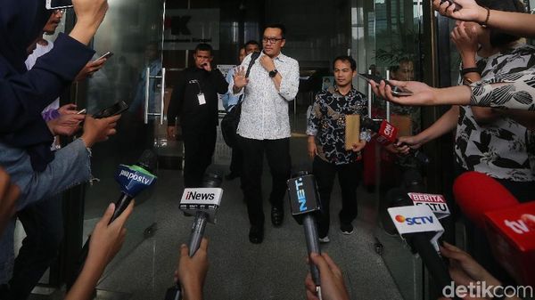 Menpora Imam Nahrawi Diperiksa 5 Jam soal Suap KONI