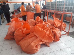 Bawaslu DIY Minta Kantor Pos Tahan Tabloid Indonesia Barokah Bawaslu DIY Minta Kantor Pos Tahan Tabloid Indonesia Barokah