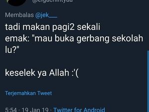 Celetukan Kocak Emak-Emak Saat Lihat Anaknya Sarapan